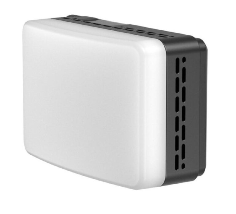 Представлен компактный и при этом мощный источник света SmallRig RM 25C