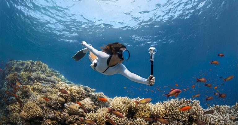 Insta360 выпустила ультралёгкую 8K 360-камеру X4 Air — фото 3