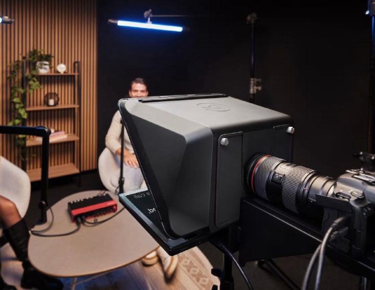 Elgato представила улучшенную версию своего телесуфлера для стримеров Prompter