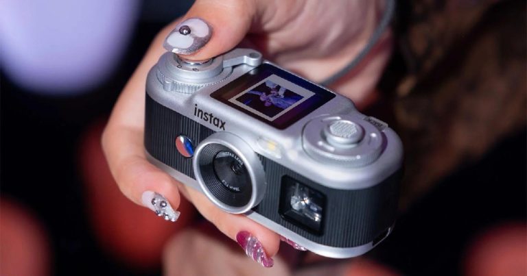 Fujifilm Instax Pal 2 — все как взрослых, но с нюансом — фото 2
