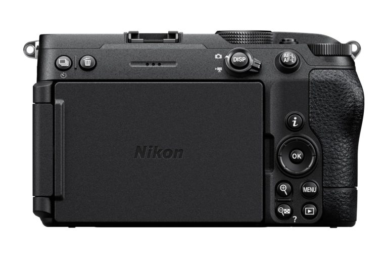 Nikon представила Z5IIC — полнокадровая, без видоискателя и всего $1400 — фото 8