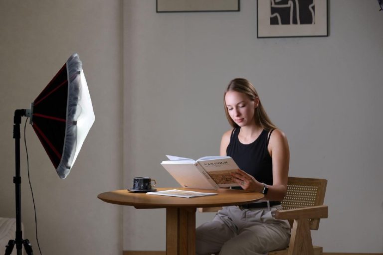 SmallRig представила OrBrella — светильник-зонт для интервью с установкой за 15 секунд — фото 8