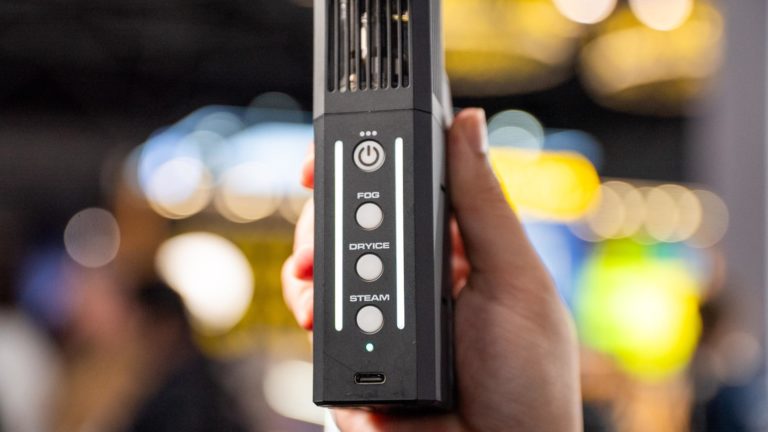 PMI SmokeNINJA PRO V2 — карманная дым-машина без брызг и липкого налёта — фото 2