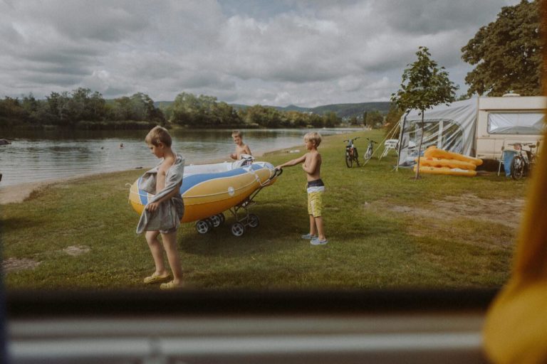 «Мода — это скучно»: фэшн-фотограф нашёл отдушину в стрите с Leica Q — фото 8