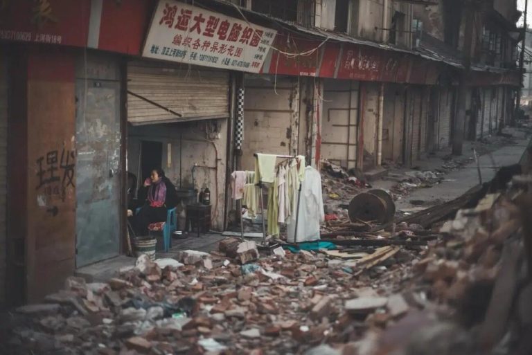 European Photography Awards 2026: чайка над пастью кита принесла главный приз — фото 5