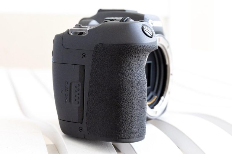 Слух: Canon готовит EOS R7 V — видеокамеру на базе кроп-флагмана R7 — фото 7