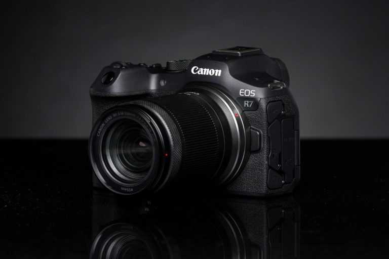 Слух: Canon готовит EOS R7 V — видеокамеру на базе кроп-флагмана R7 — фото 10