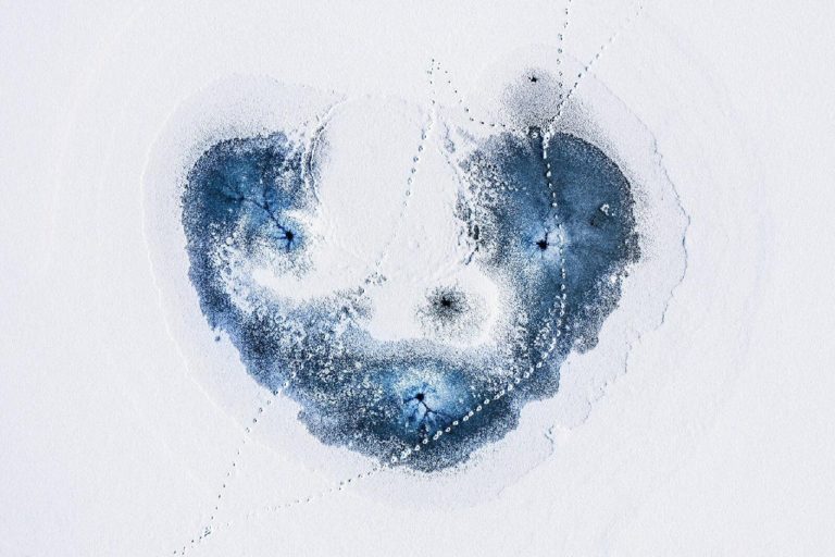 Minimalist Photography Awards 2026: замёрзшие озёра с дрона принесли главный приз