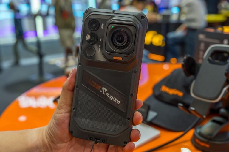 RugOne Xsnap 7 Pro — неубиваемый смартфон с отстёгивающейся экшн-камерой — фото 4