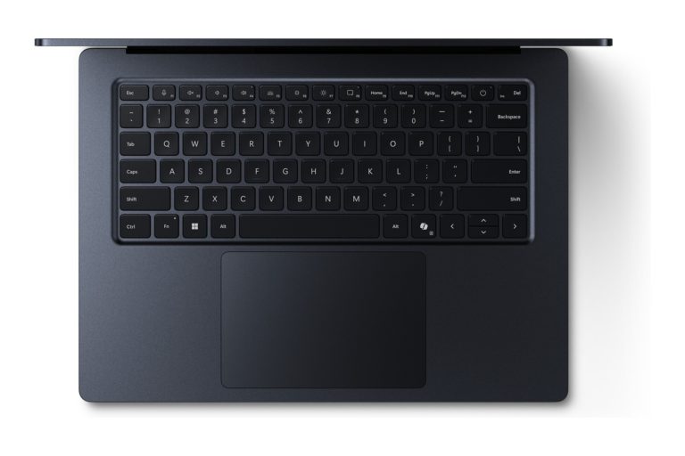 Microsoft открыла предзаказ Surface Laptop Ultra — фото 3