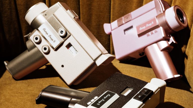 Camp Snap CS-8 вышла в трёх новых цветах — та самая видеокамера Тейлор Свифт