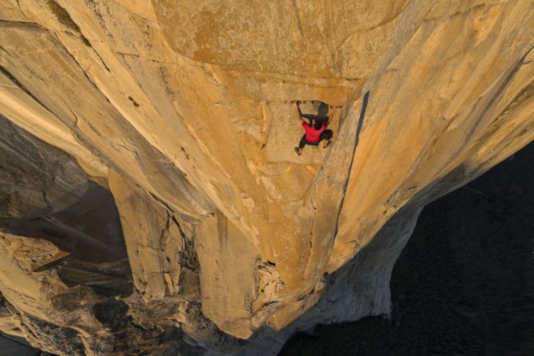 Джимми Чину — 53: фотограф National Geographic и режиссёр оскароносного «Фри-соло» — фото 2