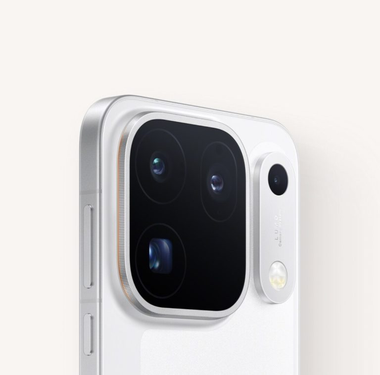 Телеконвертер Hasselblad превращает Oppo Find X10 Pro Max в камеру с телевиком 230 мм — фото 8