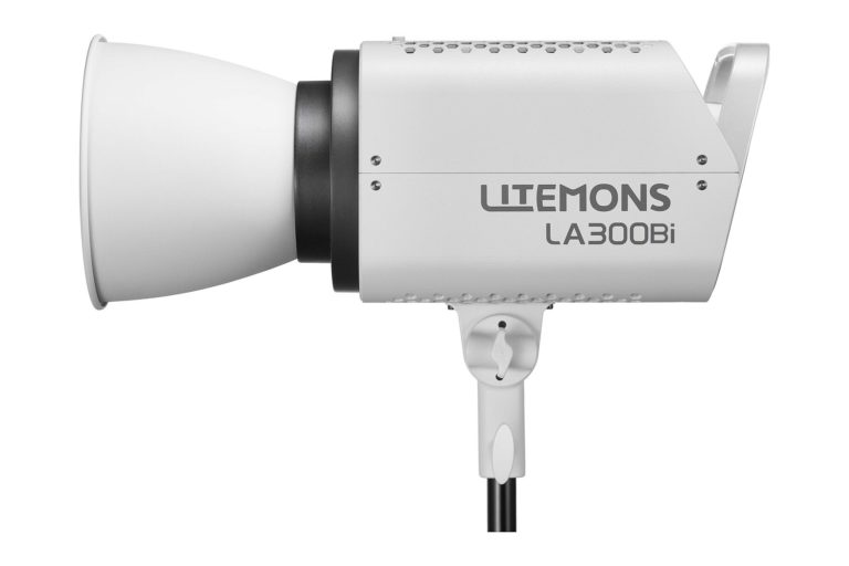 Godox LITEMONS LA300Bi — три моноблока по 330 Вт в одном чемодане на колёсах — фото 6