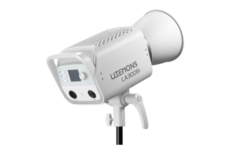 Godox LITEMONS LA300Bi — три моноблока по 330 Вт в одном чемодане на колёсах — фото 7