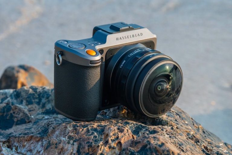 AstrHori 8mm f/2.4 — «рыбий глаз» на 220° для Fujifilm GFX и Hasselblad XCD