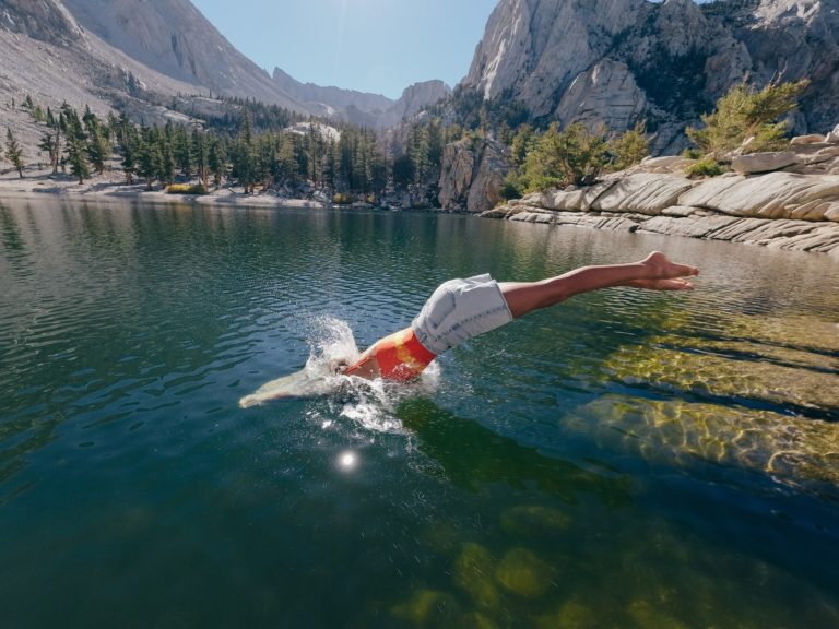 GoPro Mission 1 получила прошивку для фотографов: спуск без задержки и серийная съёмка в RAW — фото 9