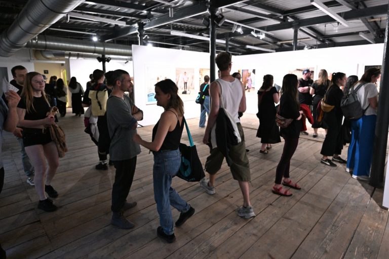Выставка в Лодзи и €1000 гонорара: Fotofestiwal 2027 ищет шесть проектов — фото 3