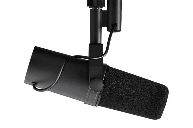 Микрофоны для подкастов: от доступного Rode PodMic до легендарного Shure SM7B — фото 6