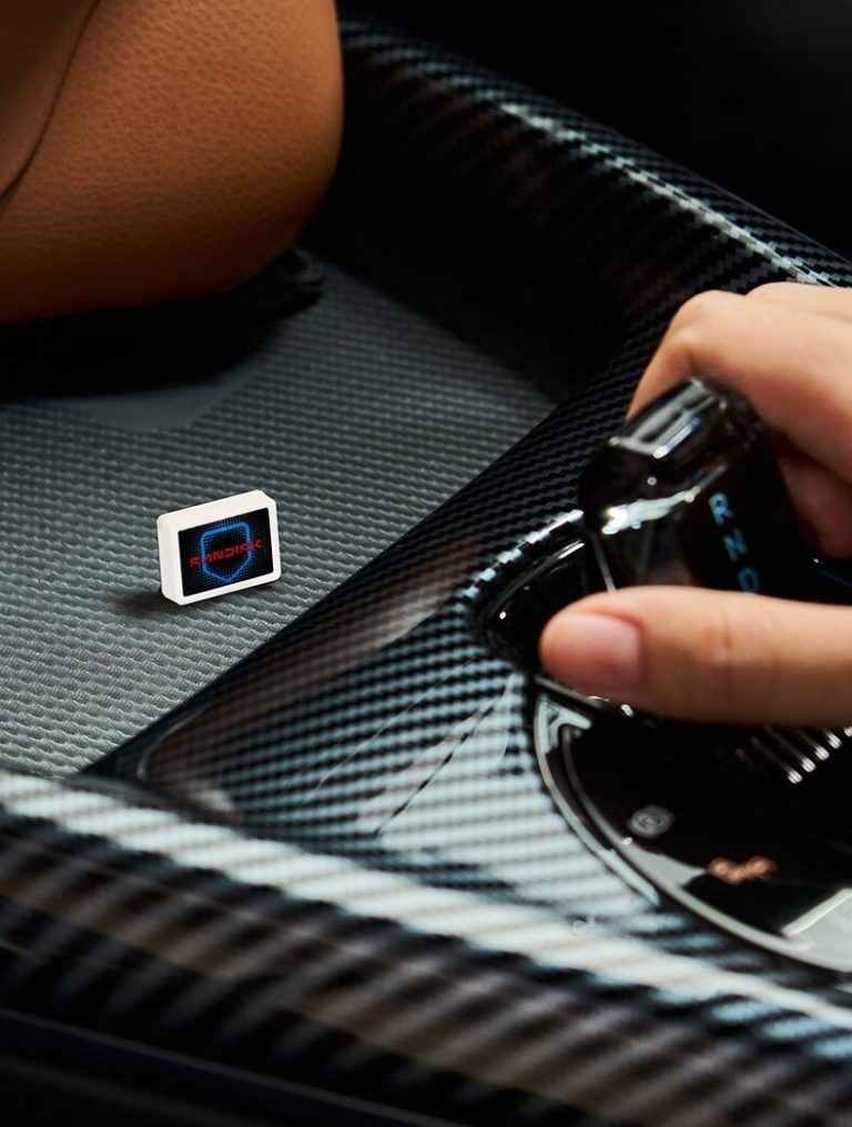SanDisk сделала накопители для записи без остановки: флешку весом 3 грамма и SSD для NAS — фото 4