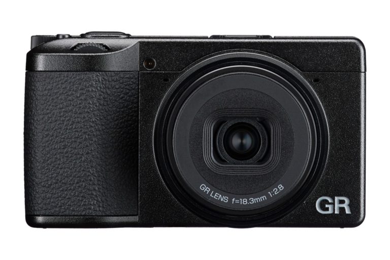 Скрытые ч/б-режимы GR IV Monochrome нашлись в прошивке обычной Ricoh GR IV
