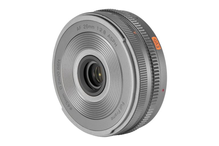 Блинчик Viltrox AF 26mm F2.8 EVO вышел в серебристом и графитовом цветах — фото 4