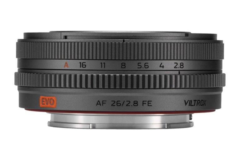 Блинчик Viltrox AF 26mm F2.8 EVO вышел в серебристом и графитовом цветах — фото 5