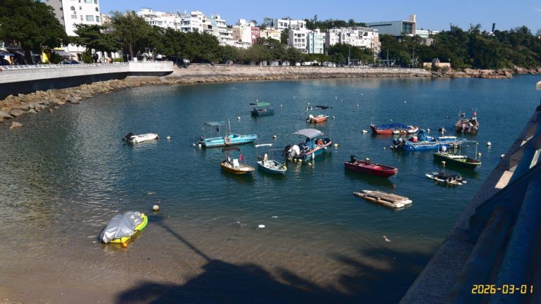 Yashica открыла предзаказ Y16 Pocket — ретро-компакт с ксеноновой вспышкой за $114 — фото 9