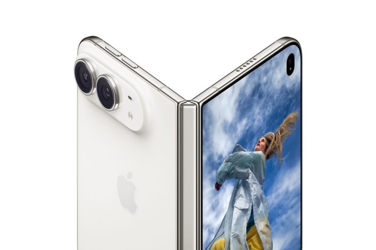 Ажиотаж вокруг iPhone Duo: через час после старта продаж дата доставки улетела на конец января — фото 2