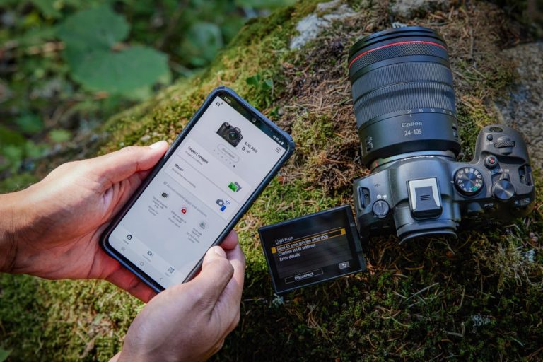 Canon Camera Connect в работе: RAW на iPhone, съёмка по кабелю и прошивки с телефона
