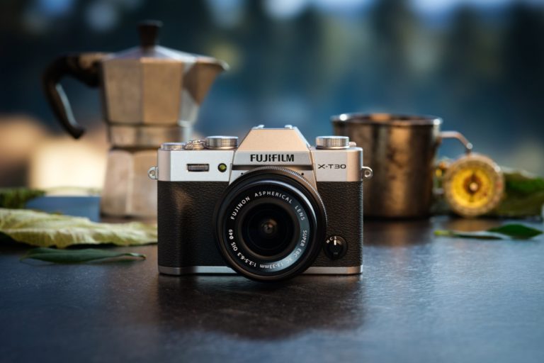 Топ-10 беззеркалок Японии: «камера года» Sony A7 V снова на первом месте — фото 5
