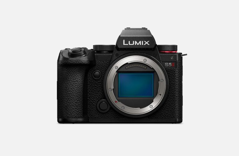 Какую камеру выбрать для свадьбы в 2026 году — от Nikon Z5 до Fujifilm GFX100S II — фото 5