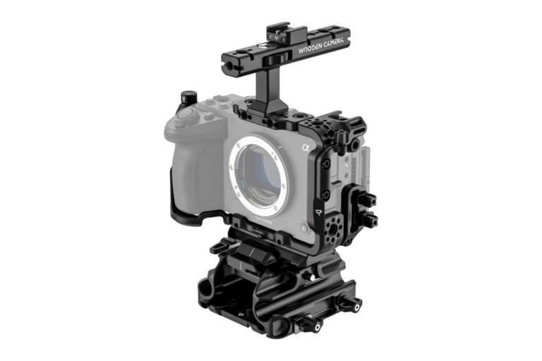 Wooden Camera подготовила для Sony FX5 модульную клетку и кино-обвес — фото 4