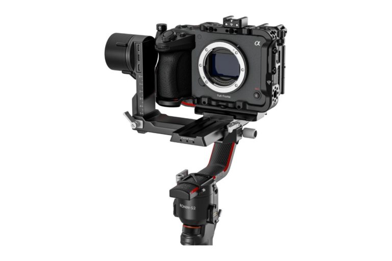 Wooden Camera подготовила для Sony FX5 модульную клетку и кино-обвес — фото 6