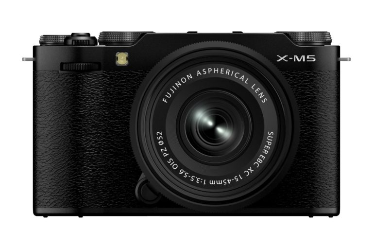 Lumix S9 против Fujifilm X-M5 и OM System PEN: что взять вместо смартфона? — фото 5