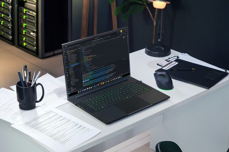 Razer Blade 18 (2026): настольная рабочая станция для обработки фото и видео в корпусе ноутбука — фото 8