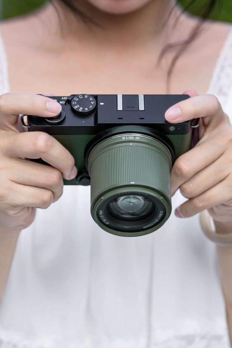 TTArtisan AF 50mm f/1.8 Neo вышел в двух новых цветах — зелёном и «титане» — фото 6