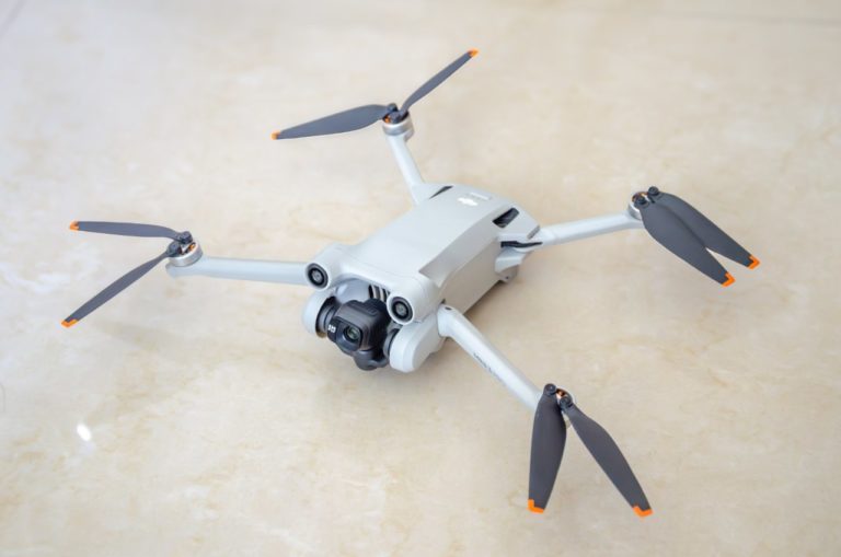 DJI неожиданно обновила прошивки Mavic Air 2, Air 2S и Mini 3 Pro спустя годы тишины — фото 5