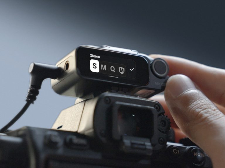 Insta360 Mic — топ петличка с экраном E-Ink и записью на microSD дешевле Mic Pro на $80 — фото 5