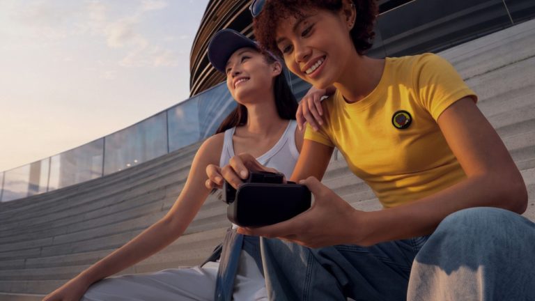 Insta360 Mic — топ петличка с экраном E-Ink и записью на microSD дешевле Mic Pro на $80 — фото 10