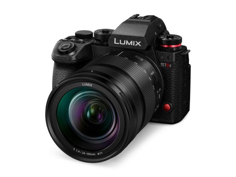 Lumix S1II, S1IIE и S1RII стали быстрее работать с внешней вспышкой