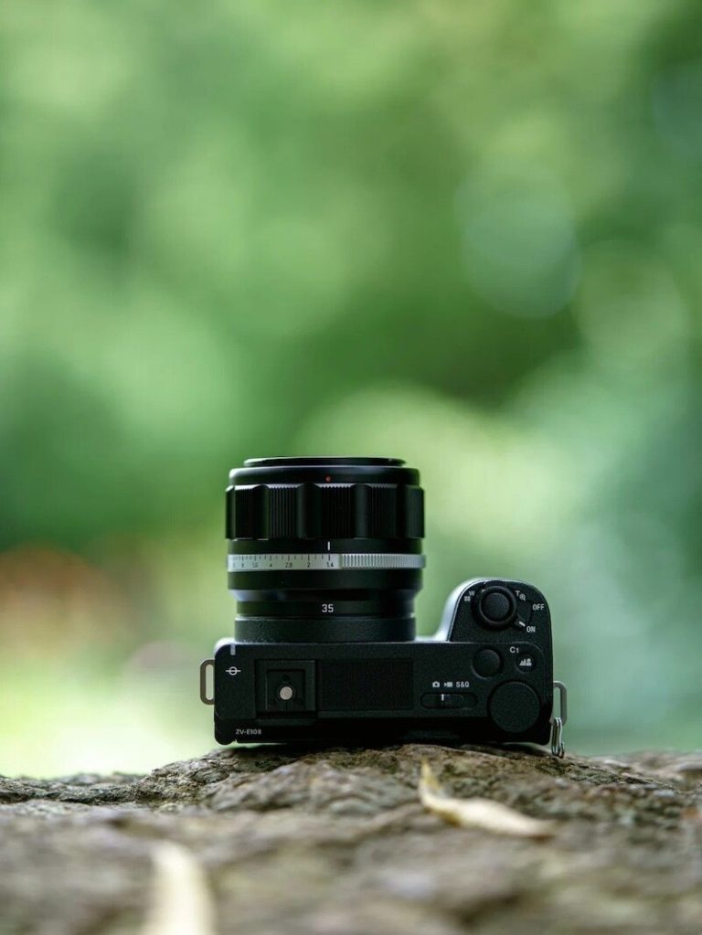 SG-image AF 35mm f/1.4 Legacy — автофокусный «полтинник» в стиле 1950-х — фото 6